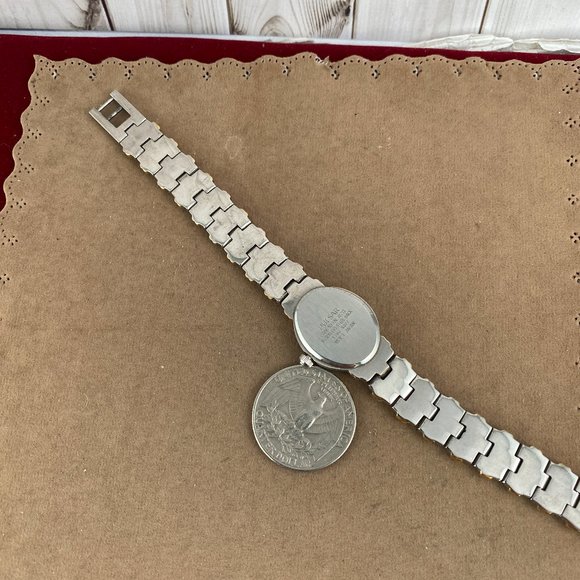 Vintage Pulsar Quartz Dual Tone Gold and Silver Tone Watch - Picture 8 of 9